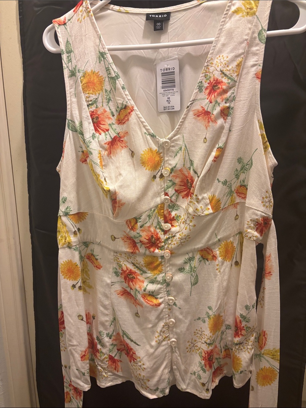 torrid White Floral Button-Front V-Neck Camisole